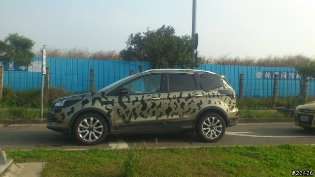 又看到Kuga(Escape)的偽裝車