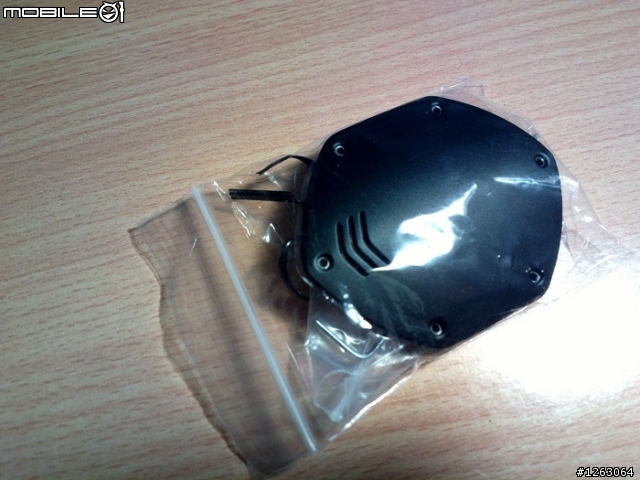 V-MODA Crossfade LP2 Special Edition Matte Black Metal  遲來的不專業開箱文