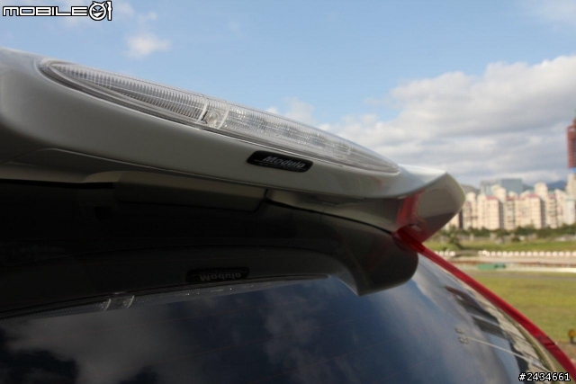 CR-V 2.4S 4WD + Modulo空力套件， 分享。