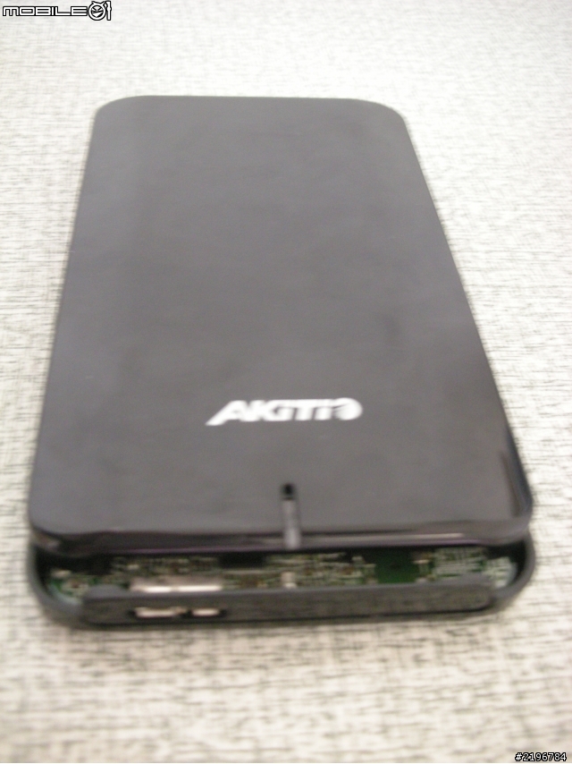 [AKiTiO  FD2500  USB3.0 外接盒 ]開箱小測試~~