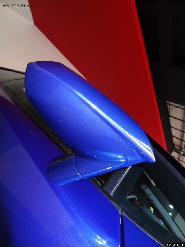 完美雙色~LP560-4 Bicolore