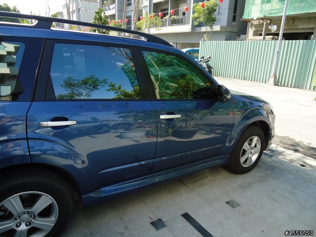 2012 Subaru Forester 2.0XS 深海藍 開箱 1/21 新增引擎室拉桿