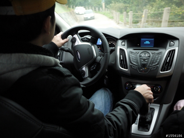 Focus 1.6 ，我家的水嫩小車模微開箱