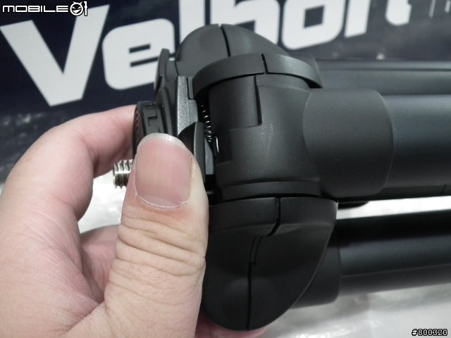 [開箱] 輕量化旅行伴侶 Velbon Ultra Voxi L 金鐘 五節 鎂鋁合金 腳架