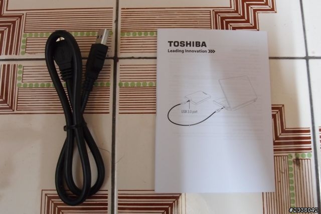 [開箱] TOSHIBA 1.0TB/TO USB3.0 外接硬碟