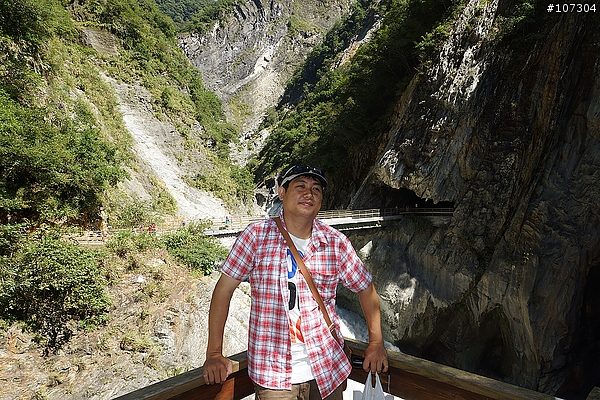 苦命前夕的摩托車之旅--太魯閣的桃花源”白楊步道- DAY-2