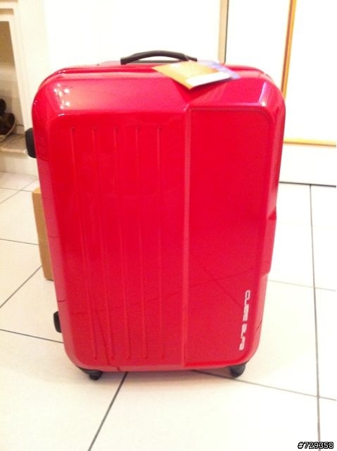 American tourister 行李箱開箱