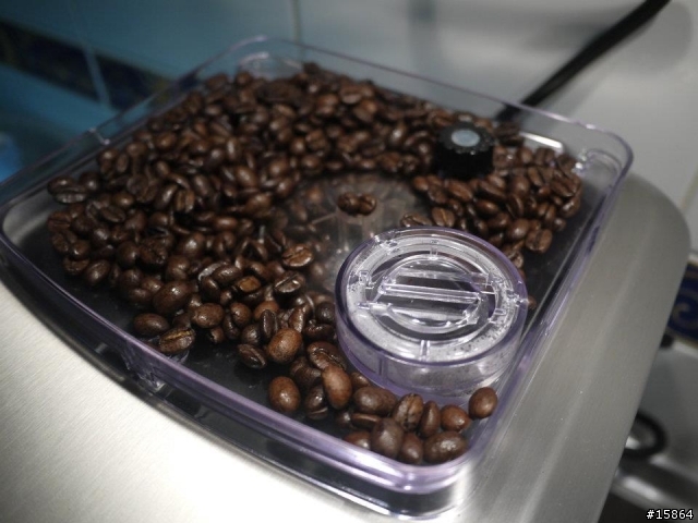 補開箱: Saeco Syntia SS Automatic Espresso Machine