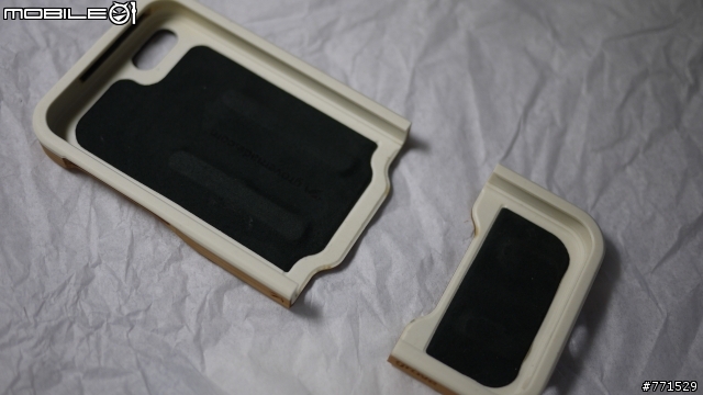 竹製品~I phone 5's Case- by GROVE... 觸感大推啊!!!