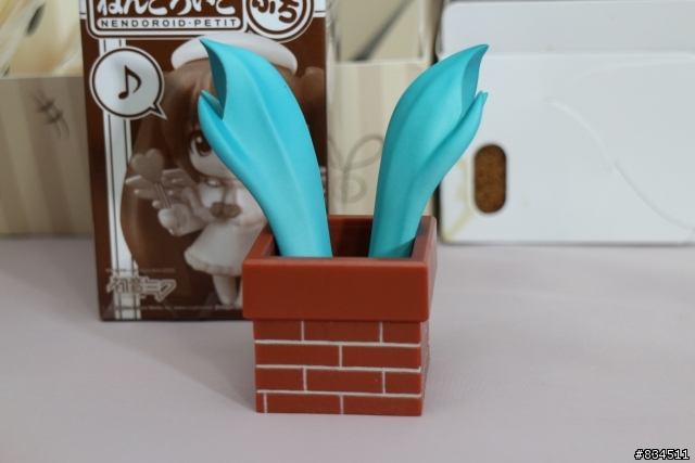 【開箱超劇場】小小天使ミク醬 + 好吃的蛋糕餅乾唷~~♪( 日本好微笑(GSC)期間限定天使初音蛋糕禮盒 )