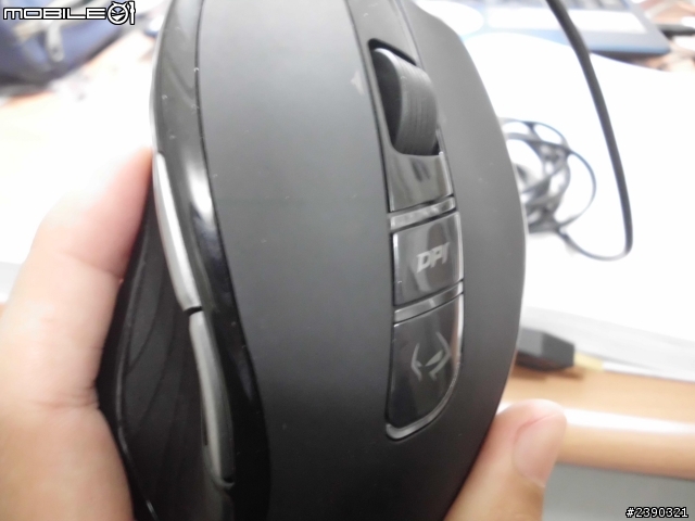 極不專業新手開箱-M6980(無支解、無獵奇)