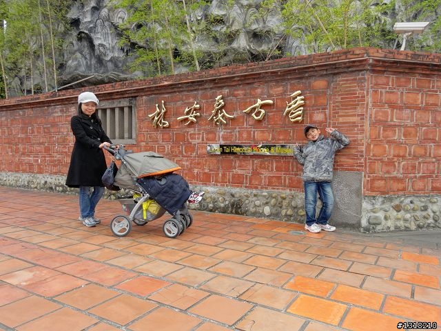 親子旅遊-新春台北自由行(4)-育樂花博松機行