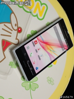 docomo SO-02E (XPERIA Z) 模型機全色實機賞圖共95張