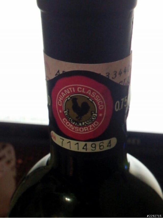 這瓶紅酒還能喝嗎??