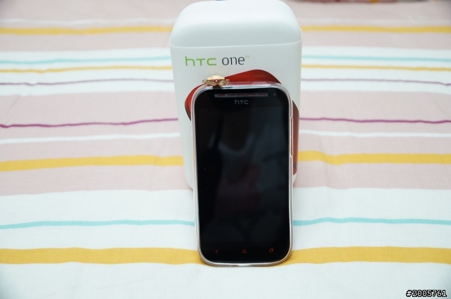 hTC ONE SV 紅  簡易開箱