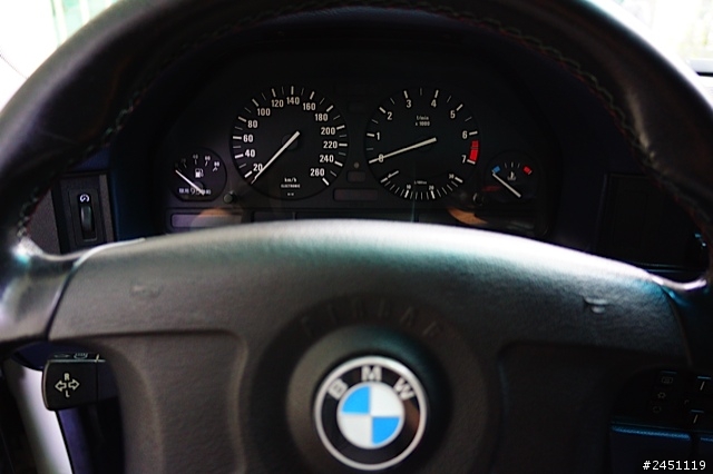 BMW E34 M525 老車開箱 + E70 X5 新車開箱