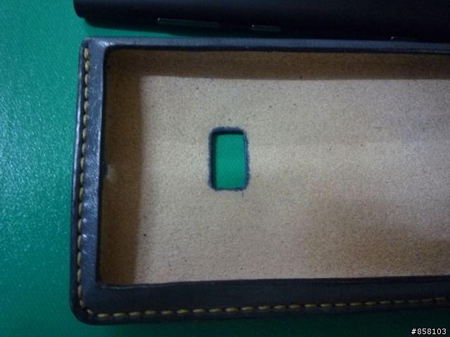 親自為LUMIA 920製作手縫定型保護皮套