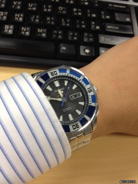 Seiko 5藍水鬼簡單開箱