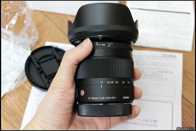 入手2013年17-70mm F2.8-4 DC MACRO OS HSM キヤノン