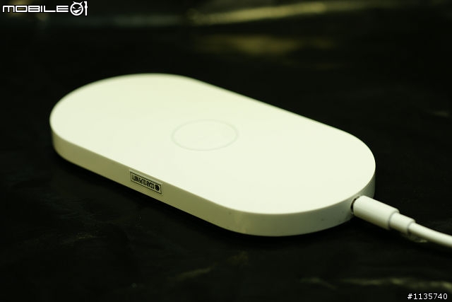 [開箱測試] Nokia DT-900 原廠無線充電盤 & Nokia Lumia 820 無線充電原廠背蓋