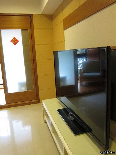 [開箱]新年到~新機到~ BenQ 65吋電視65RV6600大尺寸生活來嘍!!!