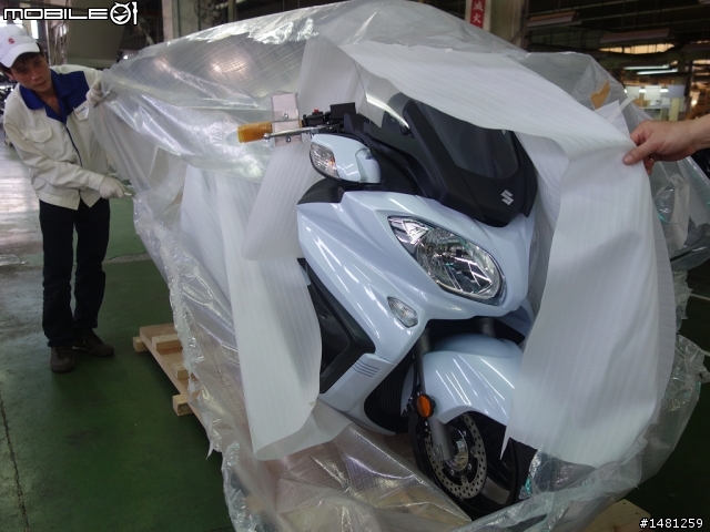 SUZUKI 2013 AN650 台灣認證車 到港開箱