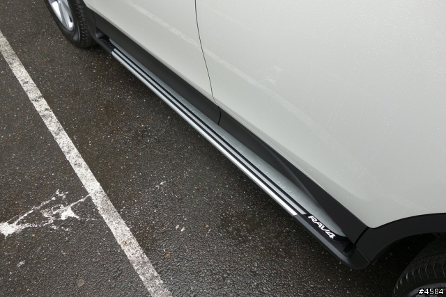 食言而肥之...2013 New RAV4 2.5 4WD 開箱