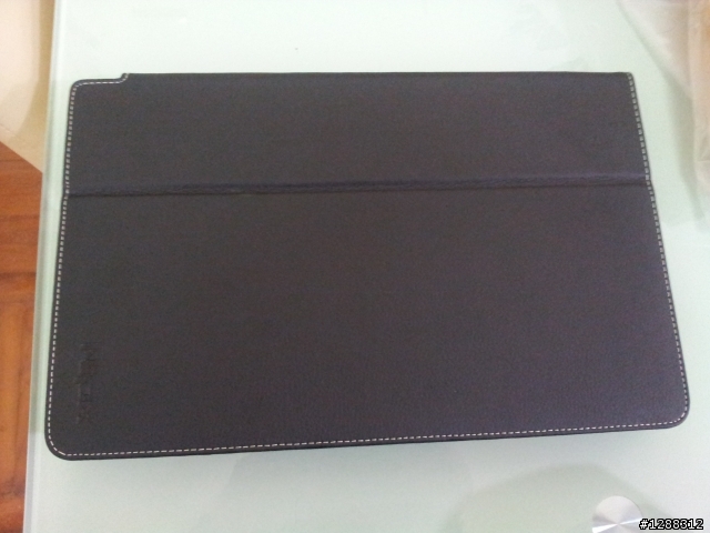 終於買了android smart pc 500t皮套,