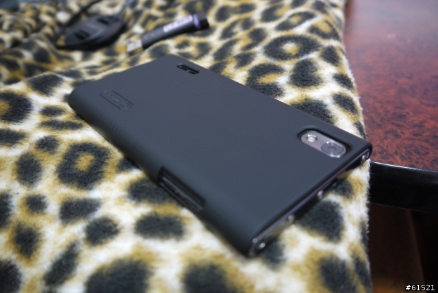 （更新）prada p940 用p970原廠電池充電器～