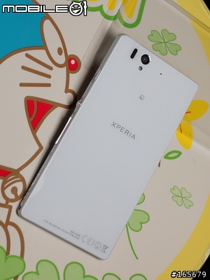 docomo SO-02E (XPERIA Z) 模型機全色實機賞圖共95張