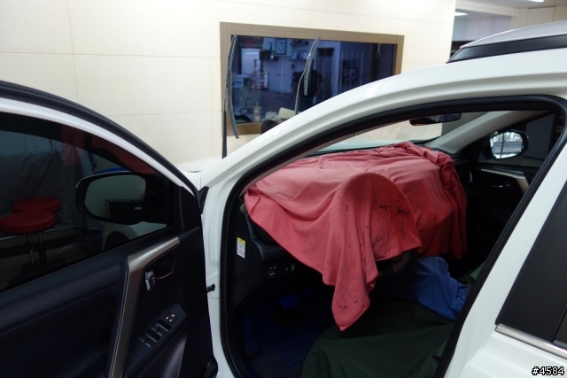 食言而肥之...2013 New RAV4 2.5 4WD 開箱