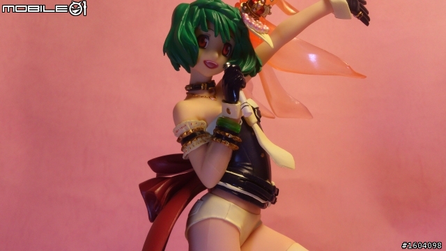 [開箱]Macross F 雪露 各版本分享 "07/21新增 - 30th cosplay版"