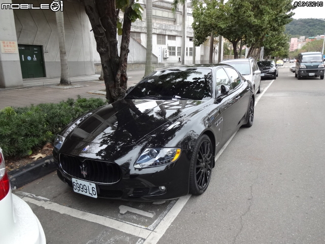 MASERATI Quattroporte Sport GT S