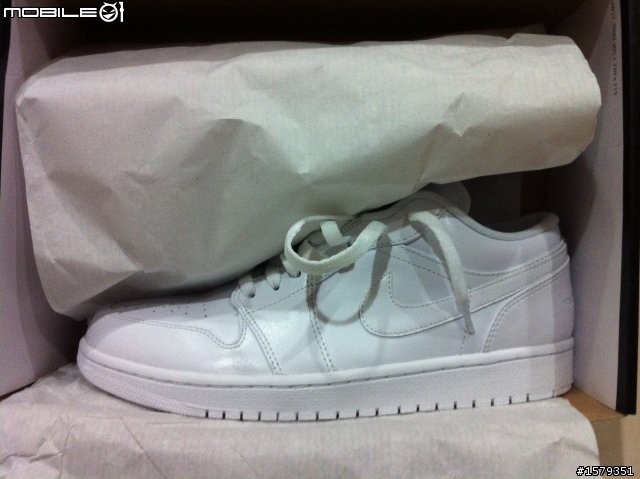 NIKE AIR JORDAN 1 LOW BASKETBALL SHOES  首發..........