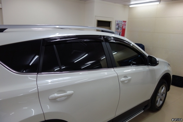 食言而肥之...2013 New RAV4 2.5 4WD 開箱