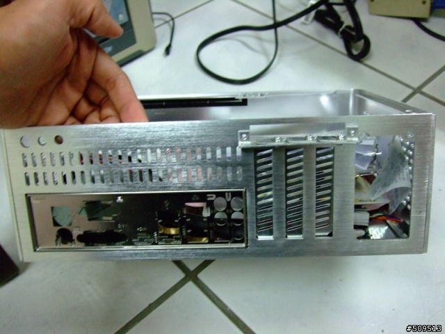 [開箱]淘寶網購買的6.6公升佑澤1001ITX 全鋁機殼
