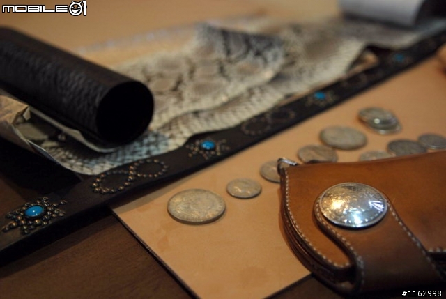 [自取免運] 親訪手工革物縫線王-TimLeathers 四排鉚釘皮帶