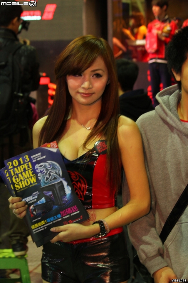 2013國際電玩展show girl在南港day1