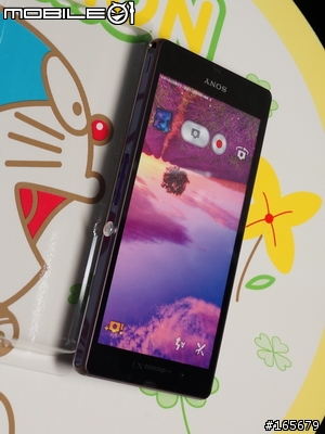 docomo SO-02E (XPERIA Z) 模型機全色實機賞圖共95張