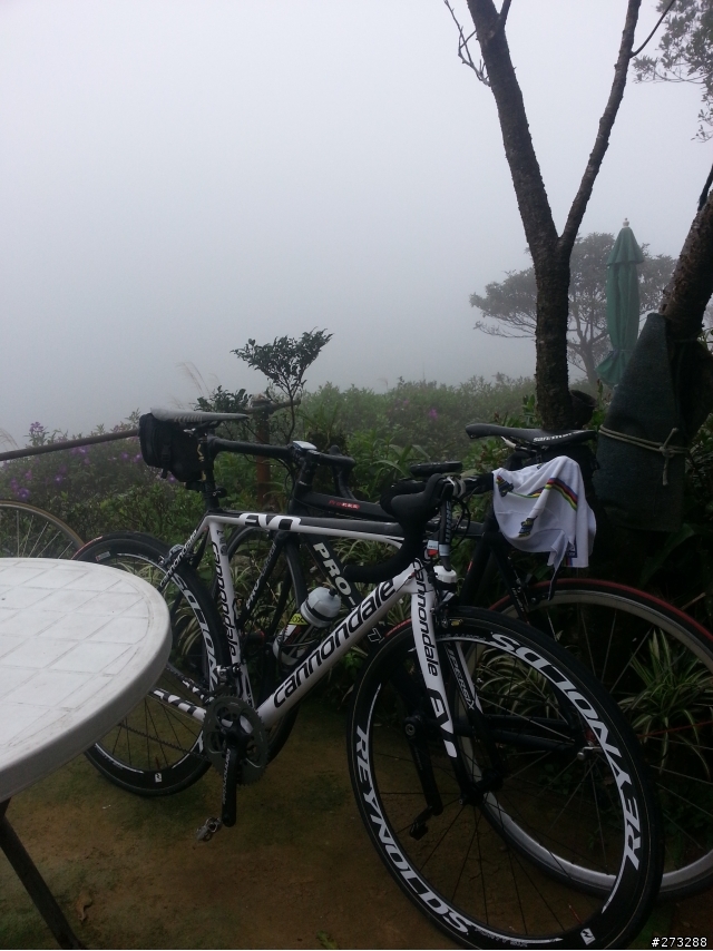 [緣份開箱] 2012年式Cannondale SuperSix EVO~~