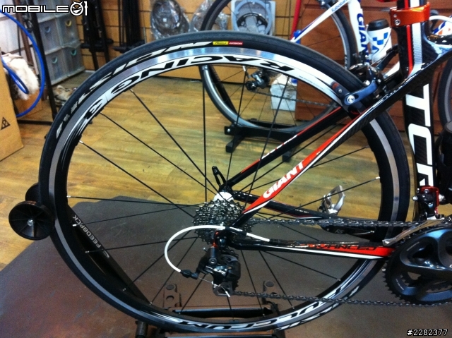[開箱] 2012 Gaint Advanced SE 黑橘