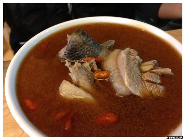 【食記】冬日進補，隱身巷內美食：阿宗麻油麵線