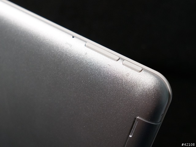 [三星Exynos 4412方案] 藍魔W30HD視網膜四核平板登場...