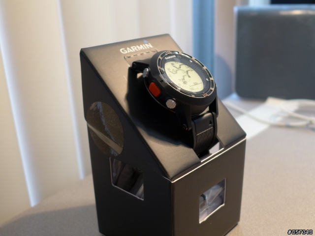 [簡單開箱] Garmin fenix GPS多用途運動表