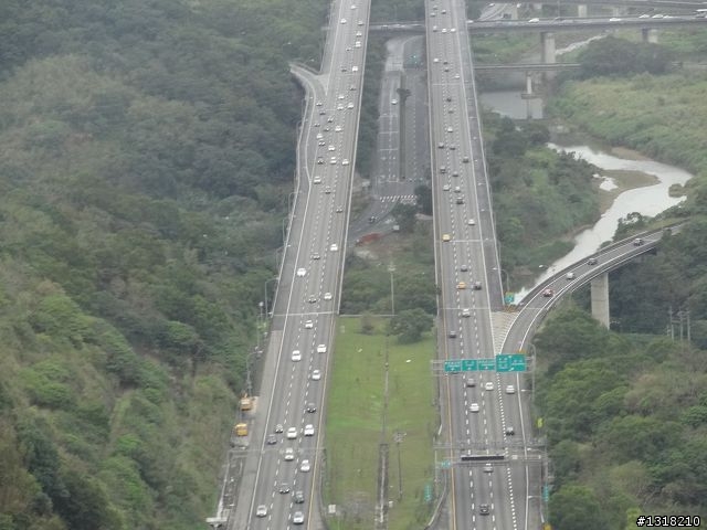 親子旅遊-新春台北自由行(2)-貓空杏花材