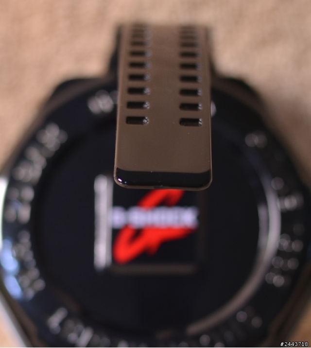 [開箱] G-SHOCK GDF-100GB之購買心得與簡單開箱發表