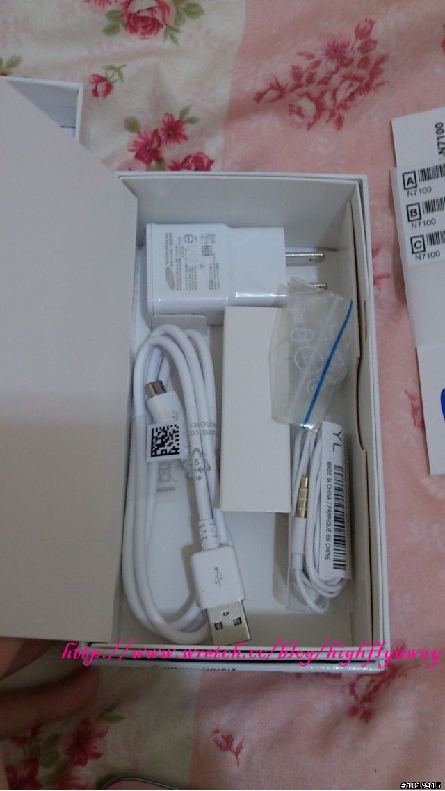 ♥[分享]♥ Samsung 櫻花粉 Note2 16G開箱