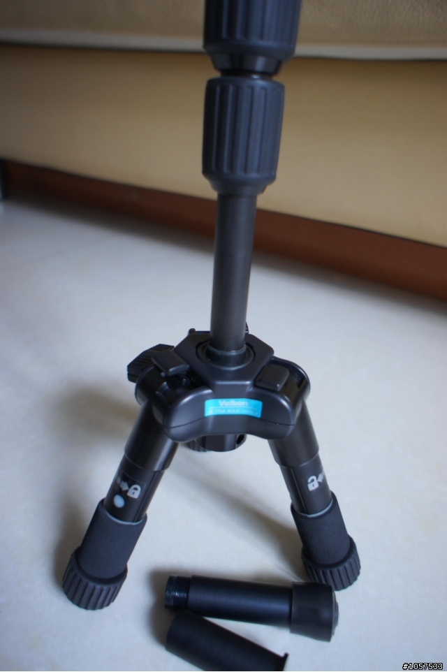 簡易單腳架增加穩定性 Benro+Velbon Maxi Mini II