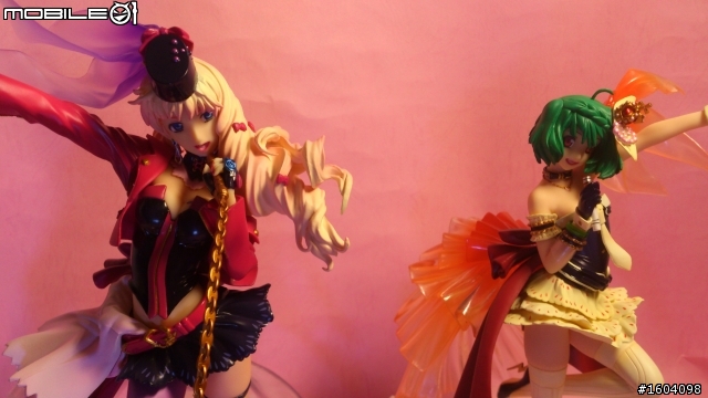 [開箱]Macross F 雪露 各版本分享 "07/21新增 - 30th cosplay版"