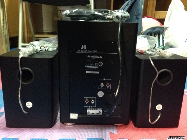 「開箱」2000元有找 高品質全木質音箱 2.1聲道 JS-JY3060
